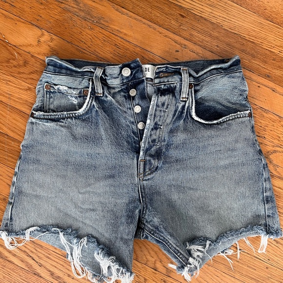 Agolde Riley Short, Size 26 - Picture 2 of 5
